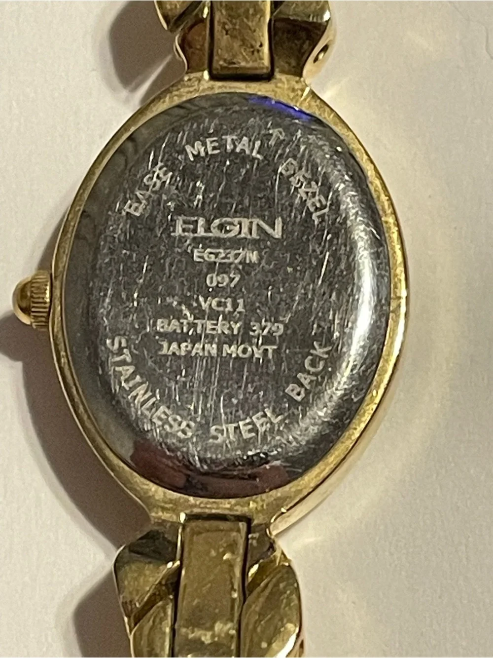Elgin Ladies Gold Tone Watch #8038